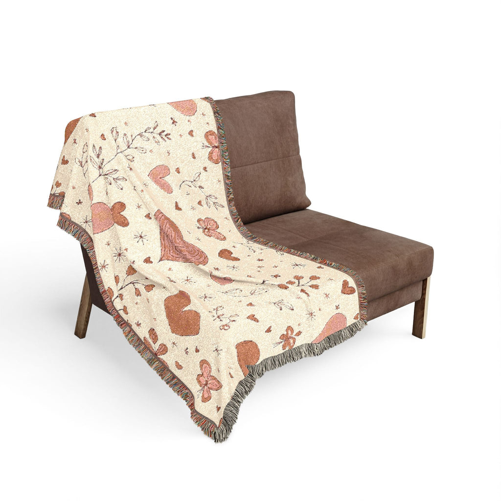 Heart Pattern Woven Blanket — Boho Floral Throw for Cozy Living & Valentine Gifts