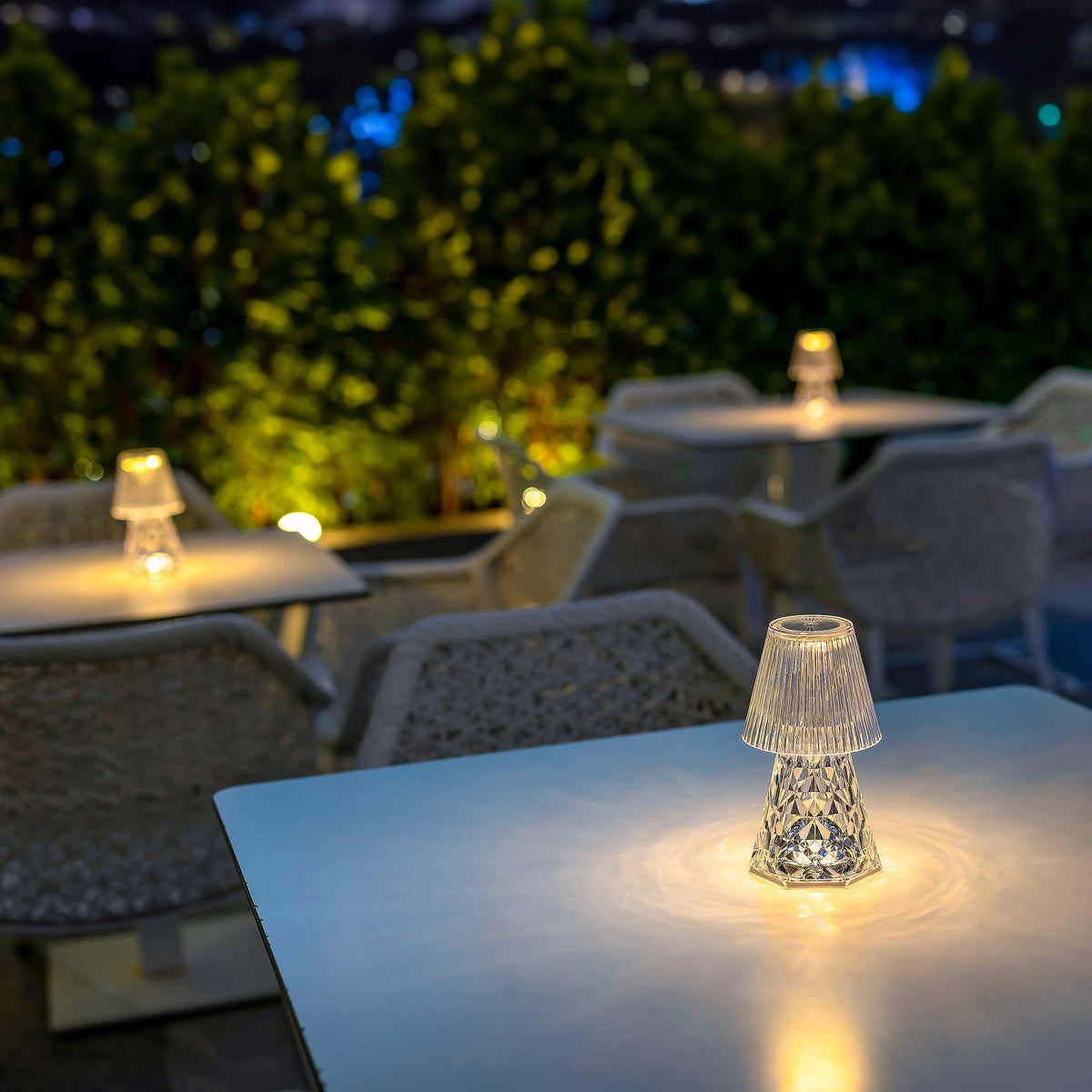 Lola Lux Cordless Table Lamp