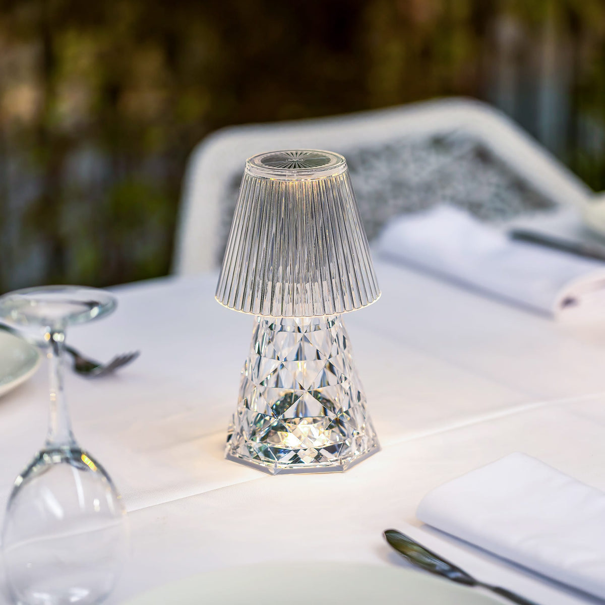 Lola Lux Cordless Table Lamp