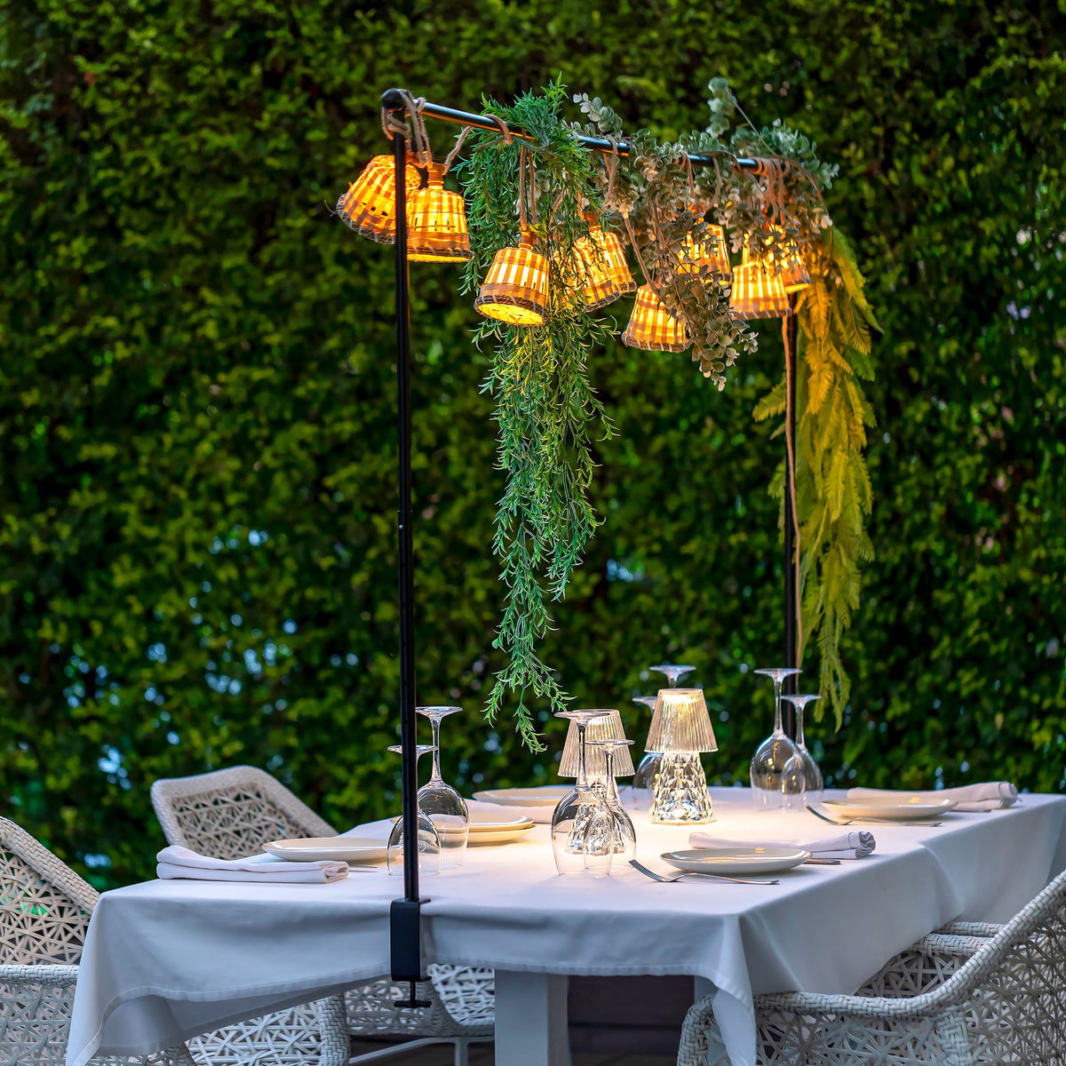 Lola Lux Cordless Table Lamp