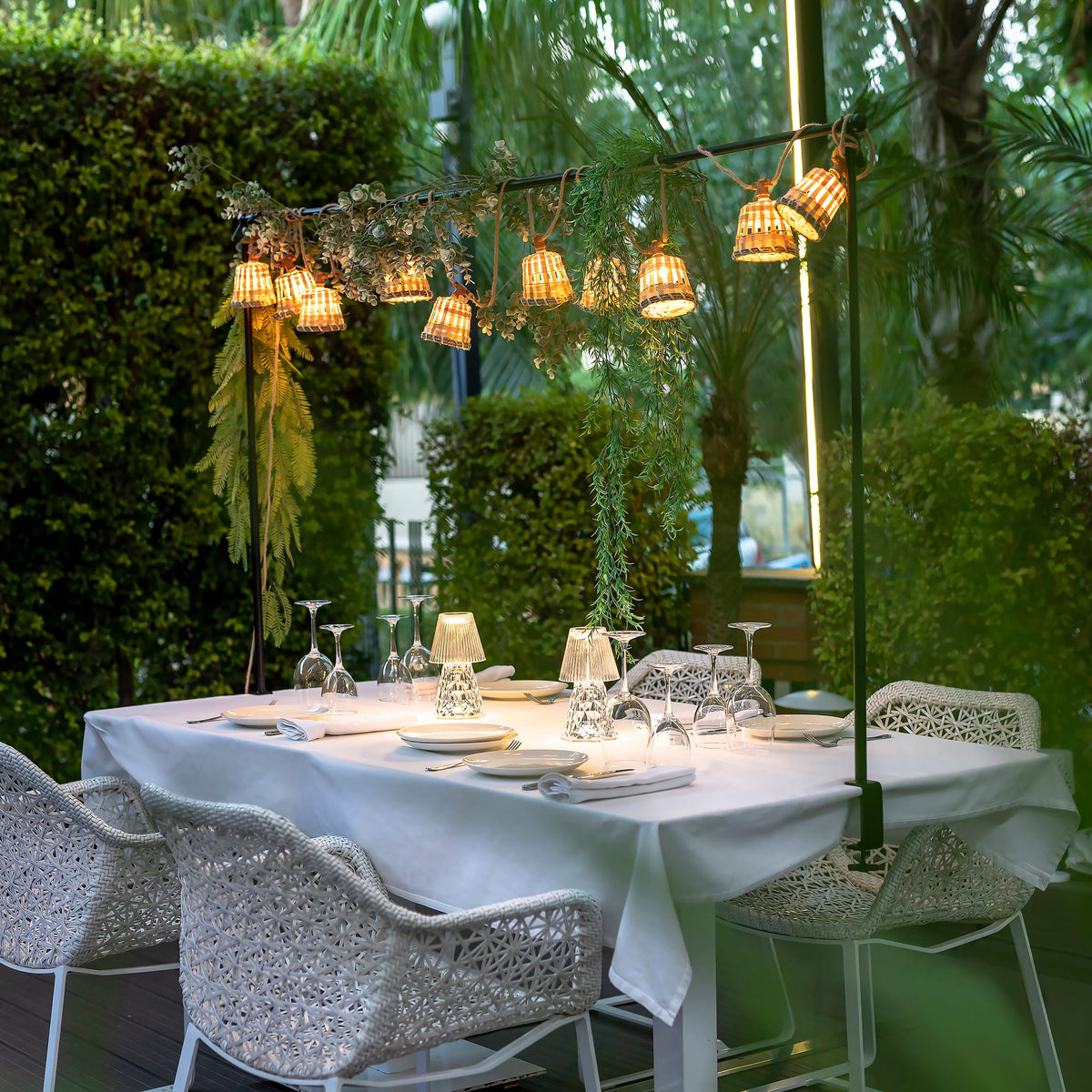 Lola Lux Cordless Table Lamp