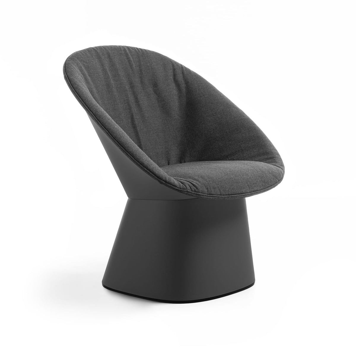 Sensu Indoor/Outdoor Lounge Chair