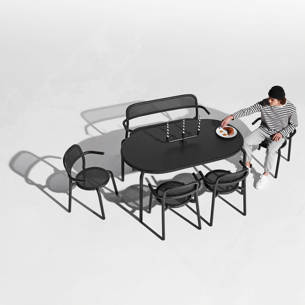 Toní Tavolo 6-Seater Outdoor Table