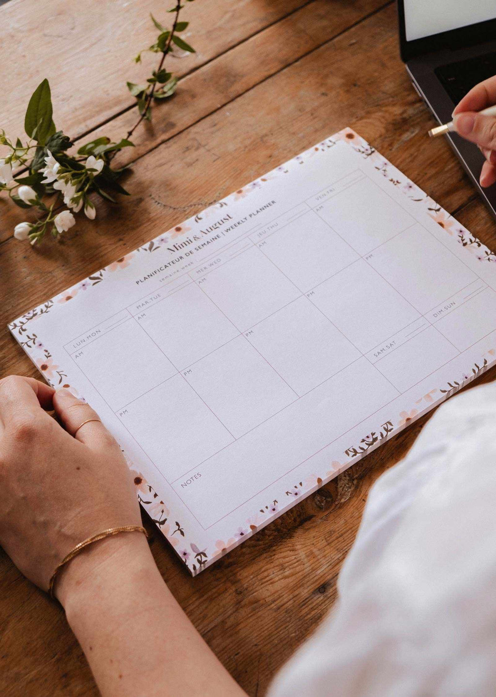 Petals Weekly Planner